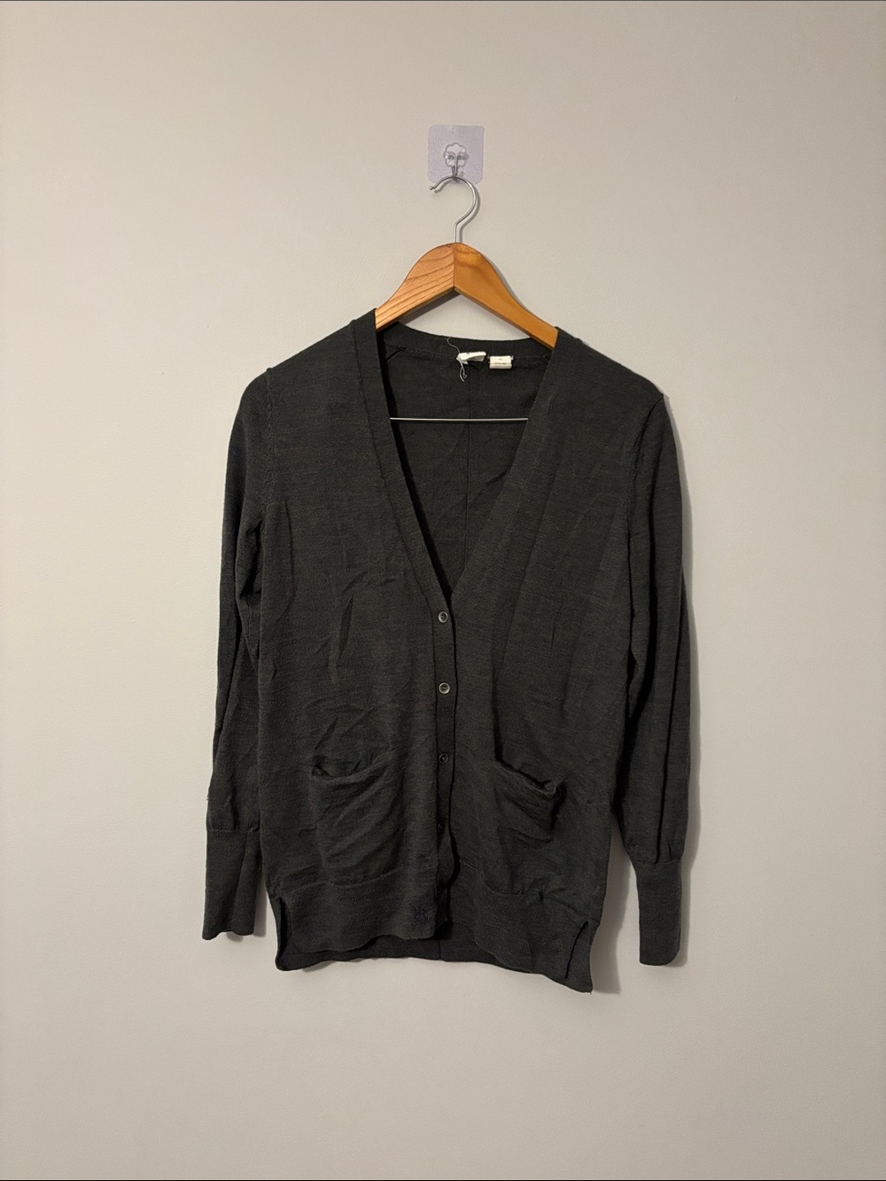 GAP extra fine merino wool green cardigan